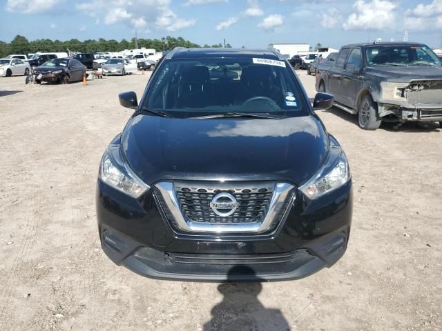 2018 Nissan Kicks S