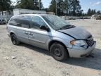 2005 Chrysler Town & Country LX