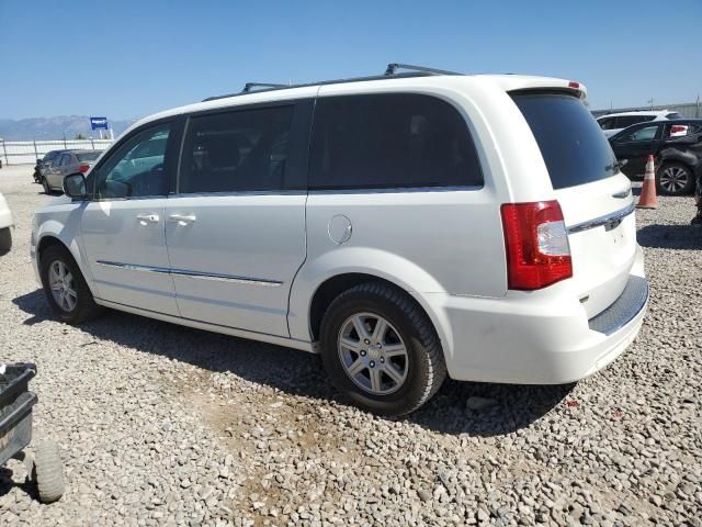 2011 Chrysler Town & Country Touring L