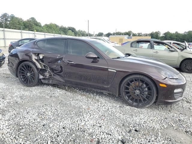 2013 Porsche Panamera 2