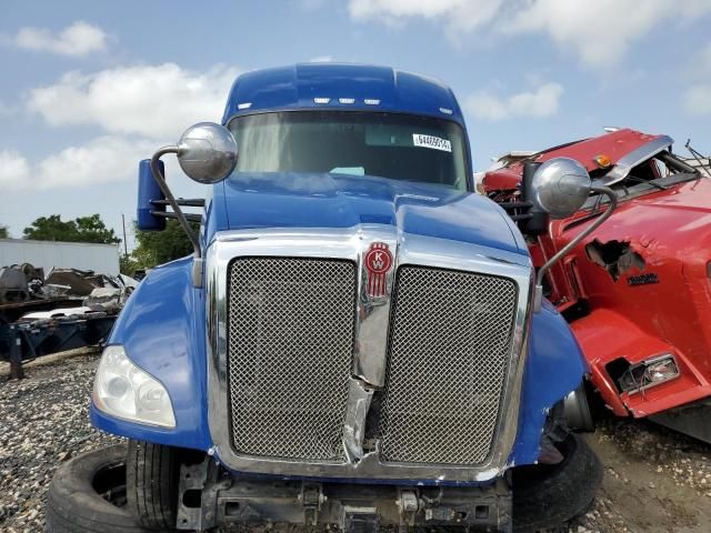 2019 Kenworth Construction T680