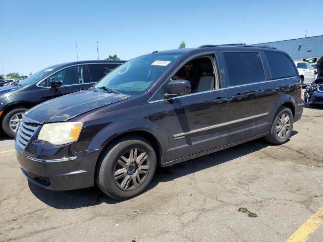 2010 Chrysler Town & Country Touring