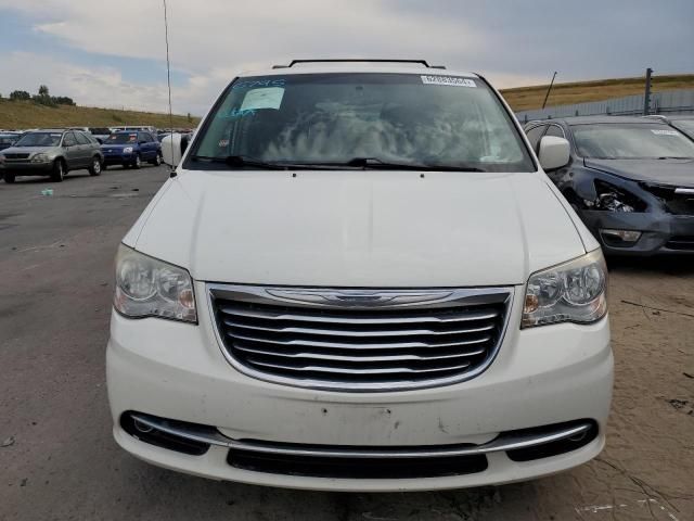 2013 Chrysler Town & Country Touring