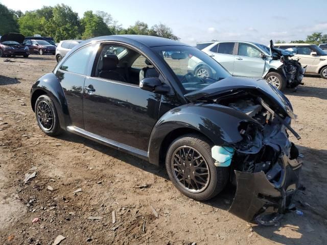 2010 Volkswagen New Beetle