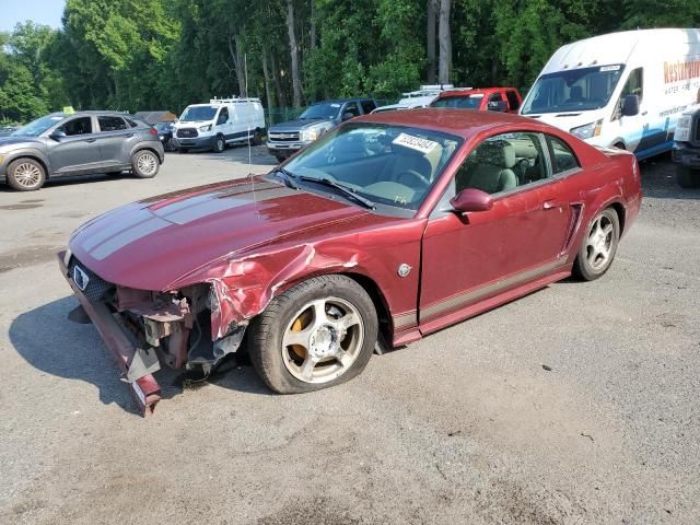 2004 Ford Mustang