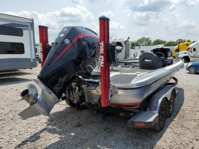 2019 Tracker Boat