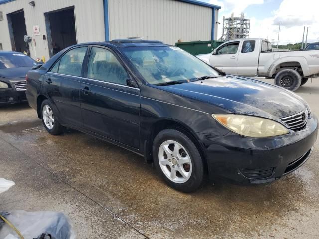 2005 Toyota Camry LE