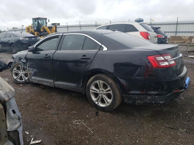 2018 Ford Taurus SE