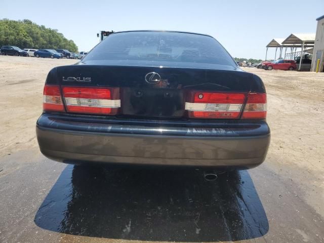 2000 Lexus ES 300