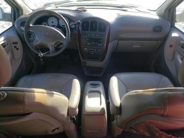 2002 Chrysler Town & Country EX