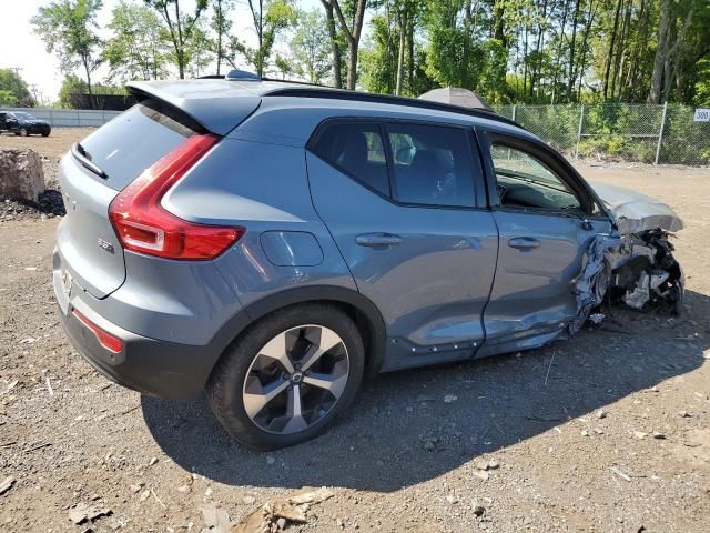 2023 Volvo XC40 Plus