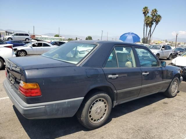 1987 Mercedes-Benz 300 E