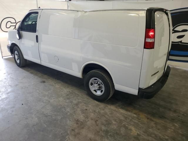 2021 Chevrolet Express G2500