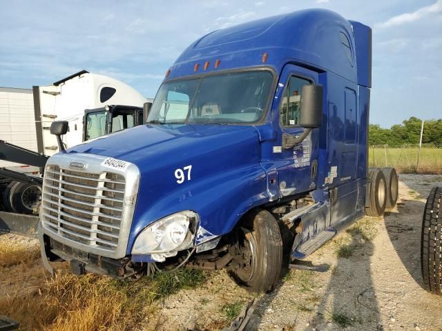 2018 Freightliner Cascadia 125