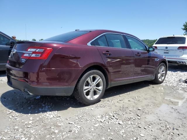 2018 Ford Taurus SEL