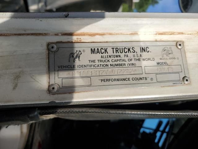 1997 Mack 600 CH600