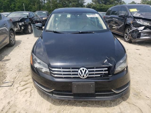 2014 Volkswagen Passat SE