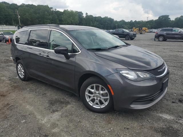 2020 Chrysler Voyager LXI