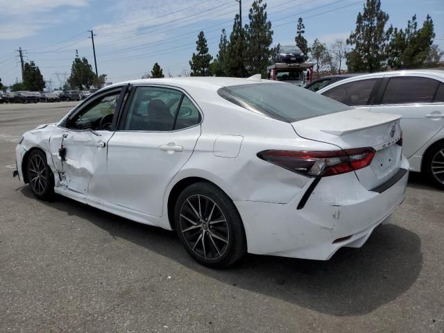 2021 Toyota Camry SE