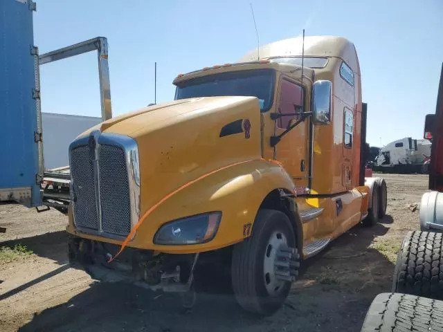 2012 Kenworth Construction T660