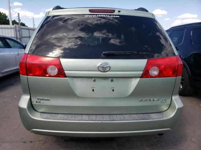 2008 Toyota Sienna LE