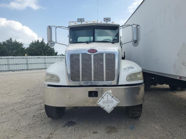 2006 Peterbilt 335