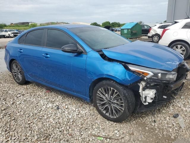 2022 KIA Forte GT Line