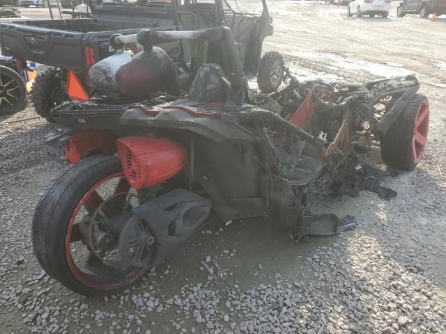 2016 Polaris Slingshot SL