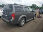 2005 Nissan Pathfinder LE