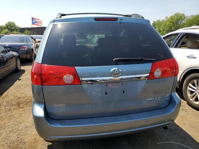 2008 Toyota Sienna XLE