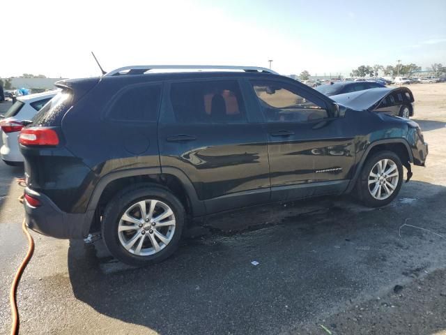 2015 Jeep Cherokee Sport