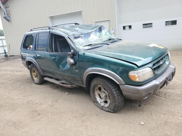 2000 Ford Explorer XLT