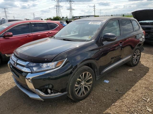 2018 Mitsubishi Outlander SE