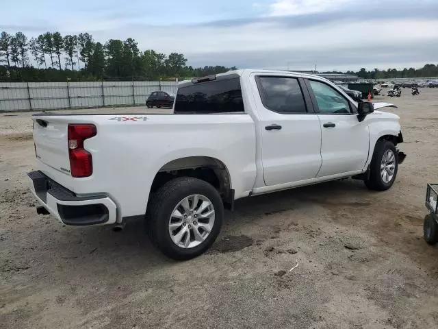 2022 Chevrolet Silverado K1500 Custom