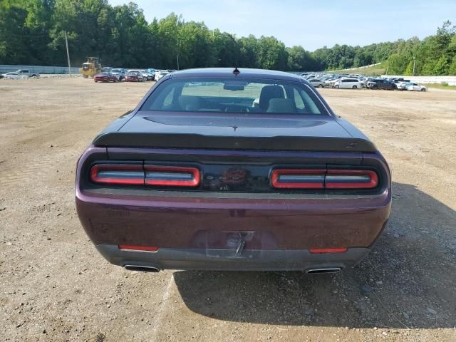 2022 Dodge Challenger SXT