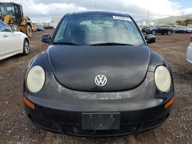 2009 Volkswagen New Beetle S