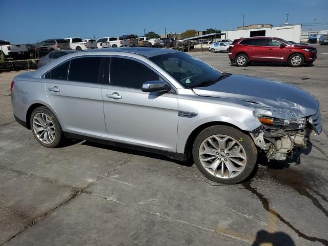 2016 Ford Taurus Limited