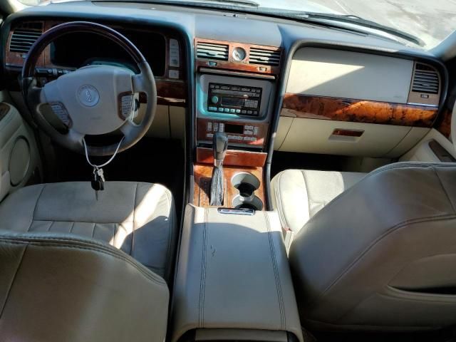 2003 Lincoln Navigator