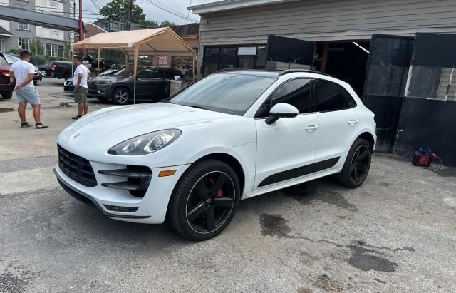 2015 Porsche Macan Turbo