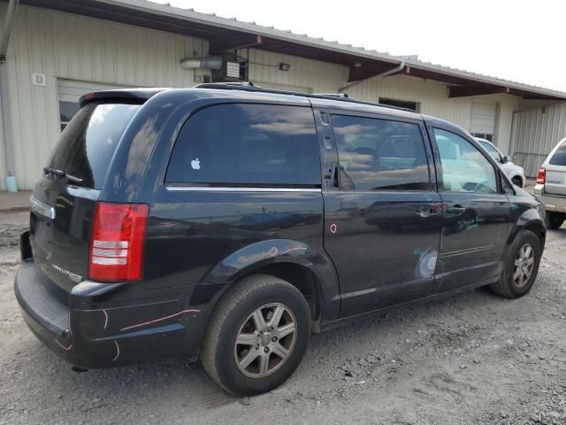 2010 Chrysler Town & Country Touring