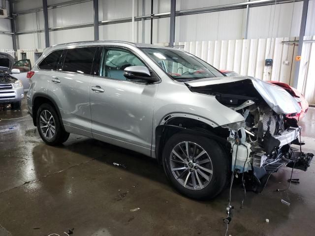 2018 Toyota Highlander SE