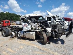 Salvage trucks for sale at Hueytown, AL auction: 2019 Freightliner Cascadia 126