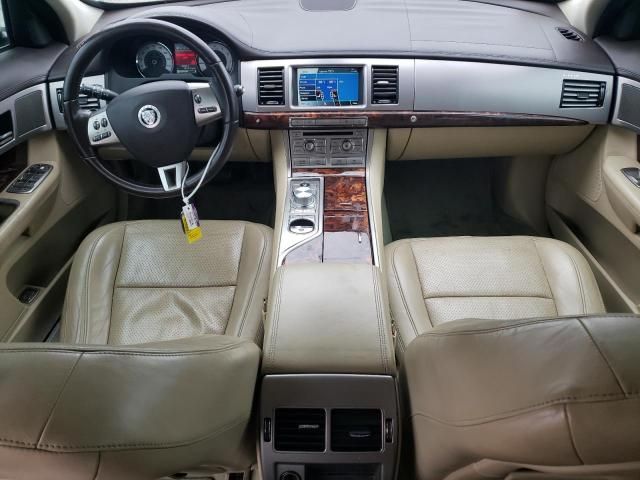 2011 Jaguar XF Premium