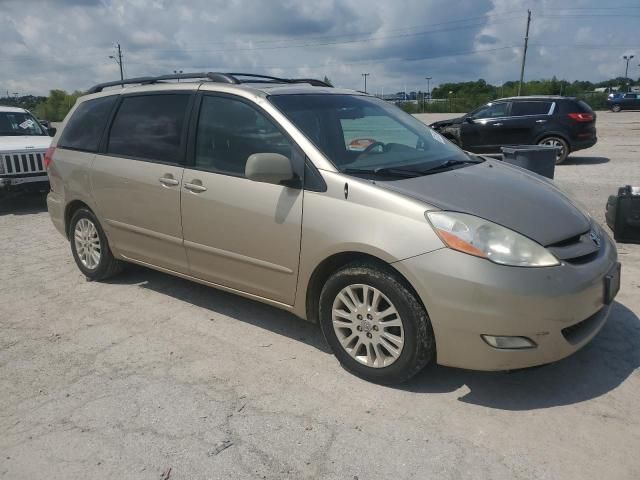 2008 Toyota Sienna XLE