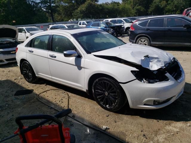 2012 Chrysler 200 Limited