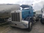 2001 Peterbilt 378