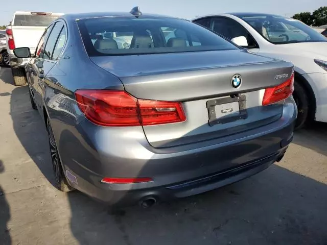 2019 BMW 530E