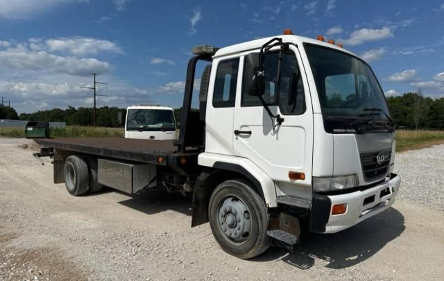 2010 Nissan Diesel UD2600