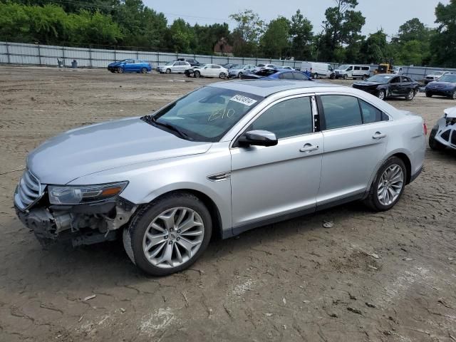 2017 Ford Taurus Limited