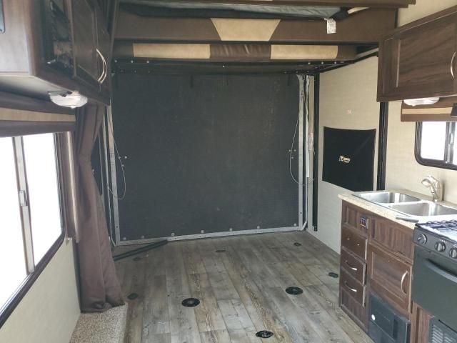 2017 Coachmen RV Trailer